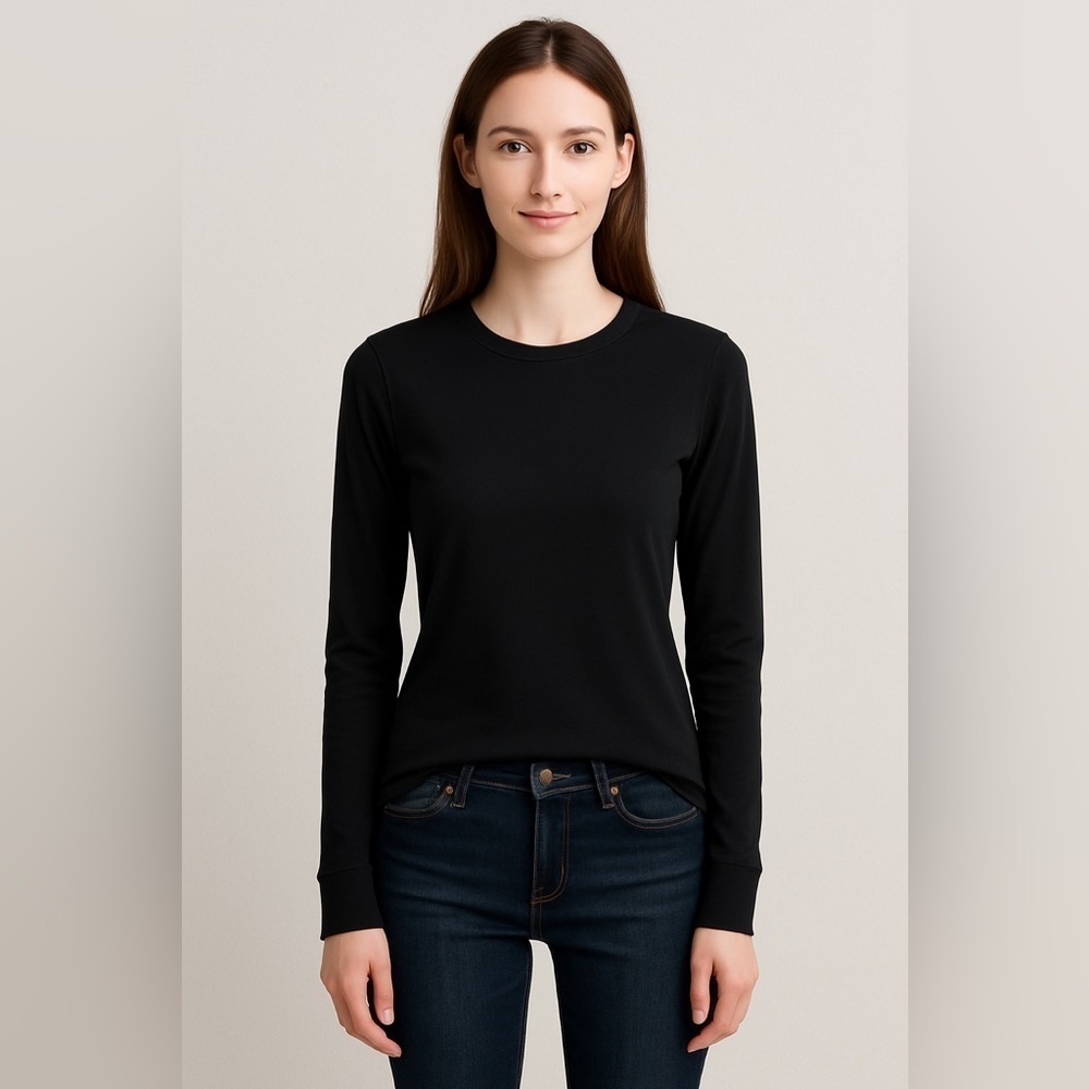 Climate Right by Cuddl Duds women’s athletic shirt. Size S.